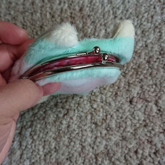 Craftholic Sloth bear change purse - blue/white/pink/green/yellow - Picture 3 of 7